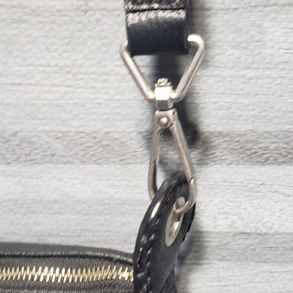 VERA BRADLEY Carson Mini Hobo Crossbody bag - Picture 10 of 12